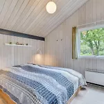 Stillfrieda - 12km From The Sea By Interhome