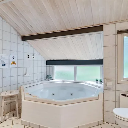 Ferienhaus Stillfrieda - 12km From The Sea By Interhome